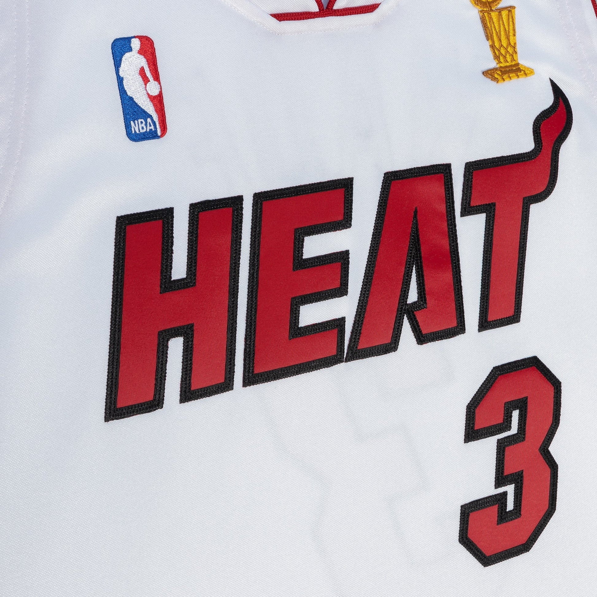 Men's Miami Heat Dwyane Wade Mitchell & Ness White 2005-06 Authentic Player Jersey